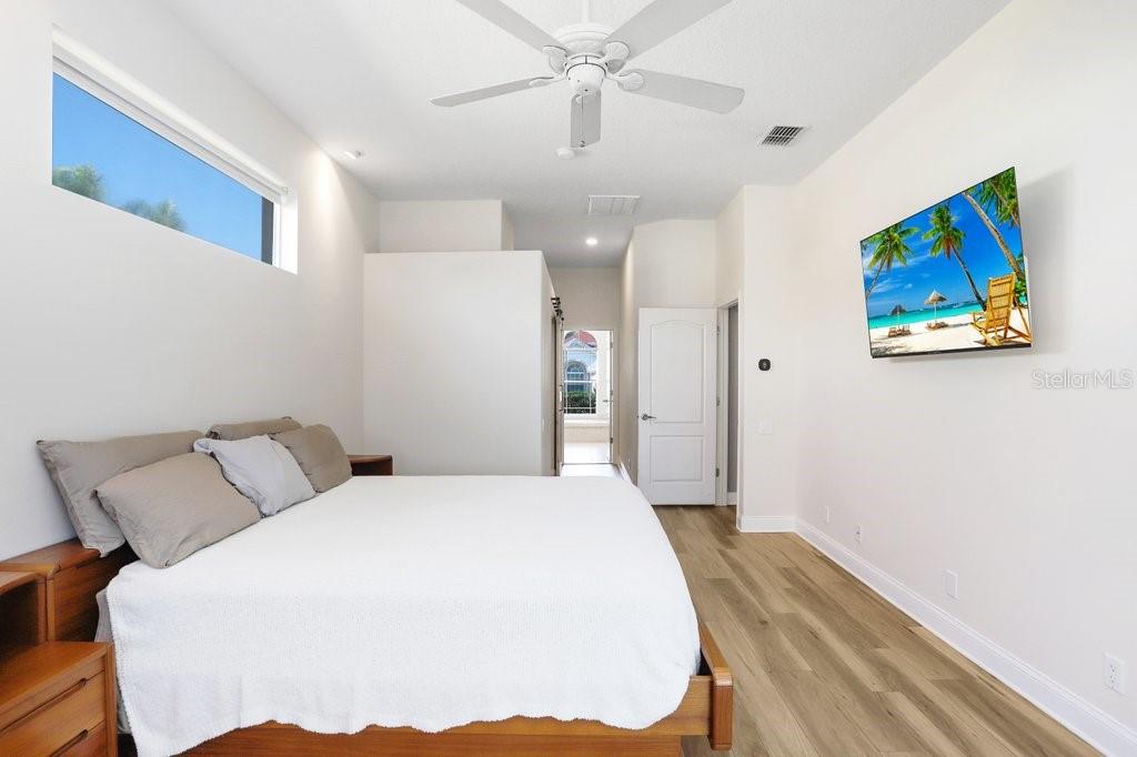 Image 12 of 42 For 10432 Gooseberry Court