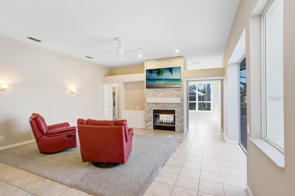 Image 22 of 42 For 10432 Gooseberry Court