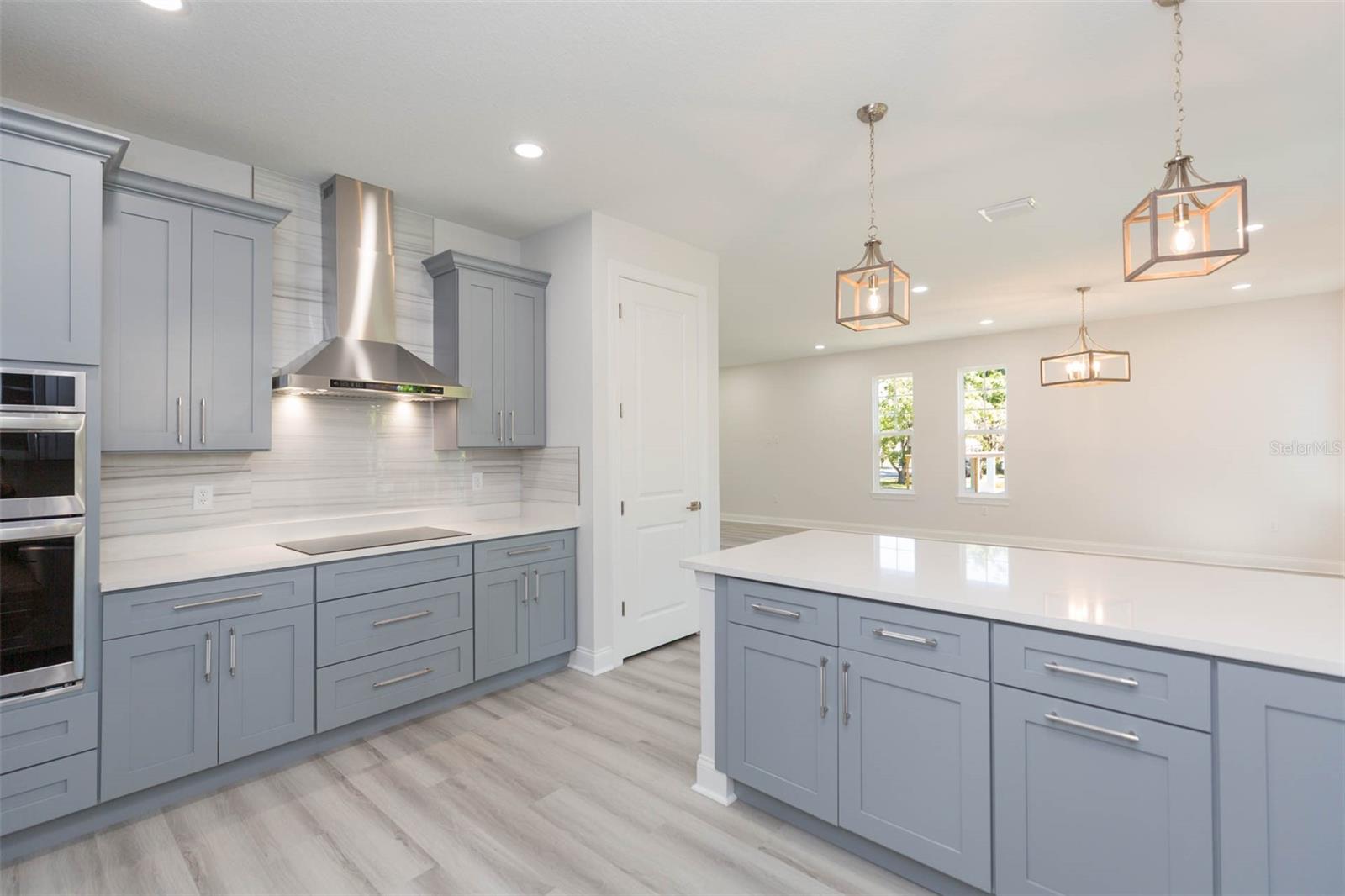 Image 13 of 60 For 4718 Knights Avenue