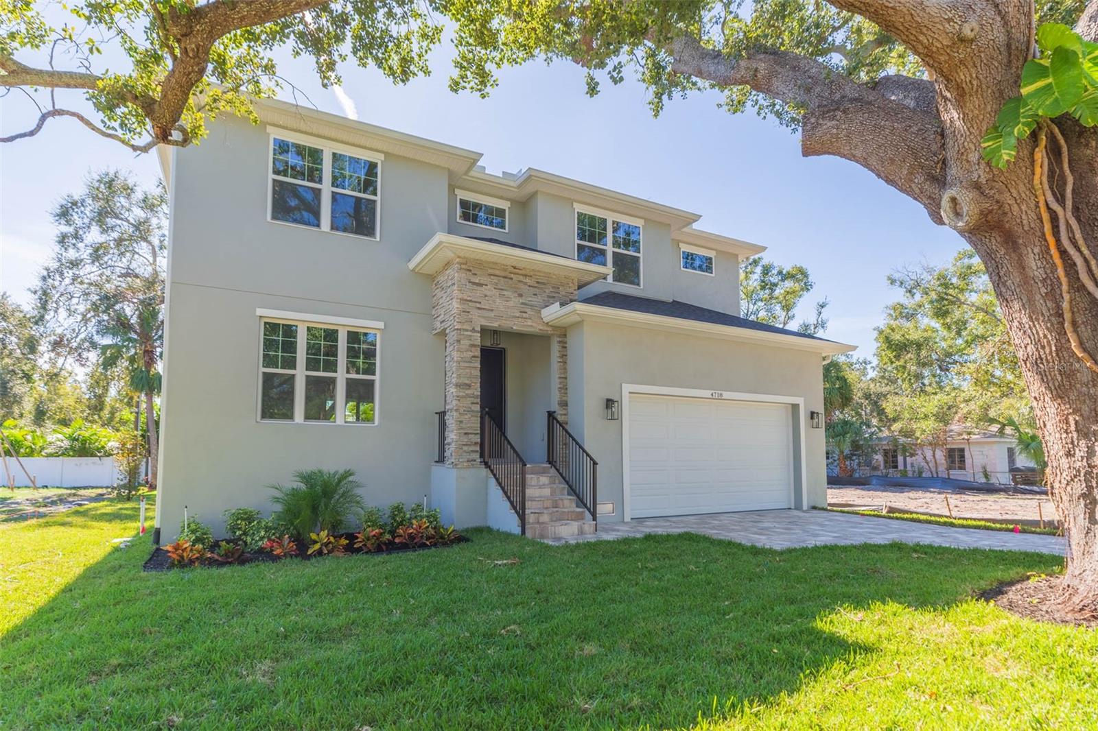 Image 2 of 60 For 4718 Knights Avenue