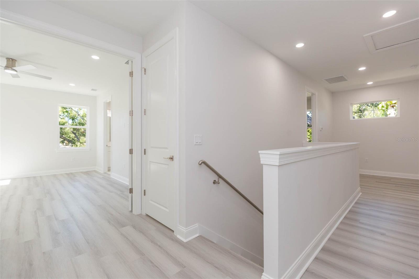 Image 20 of 60 For 4718 Knights Avenue