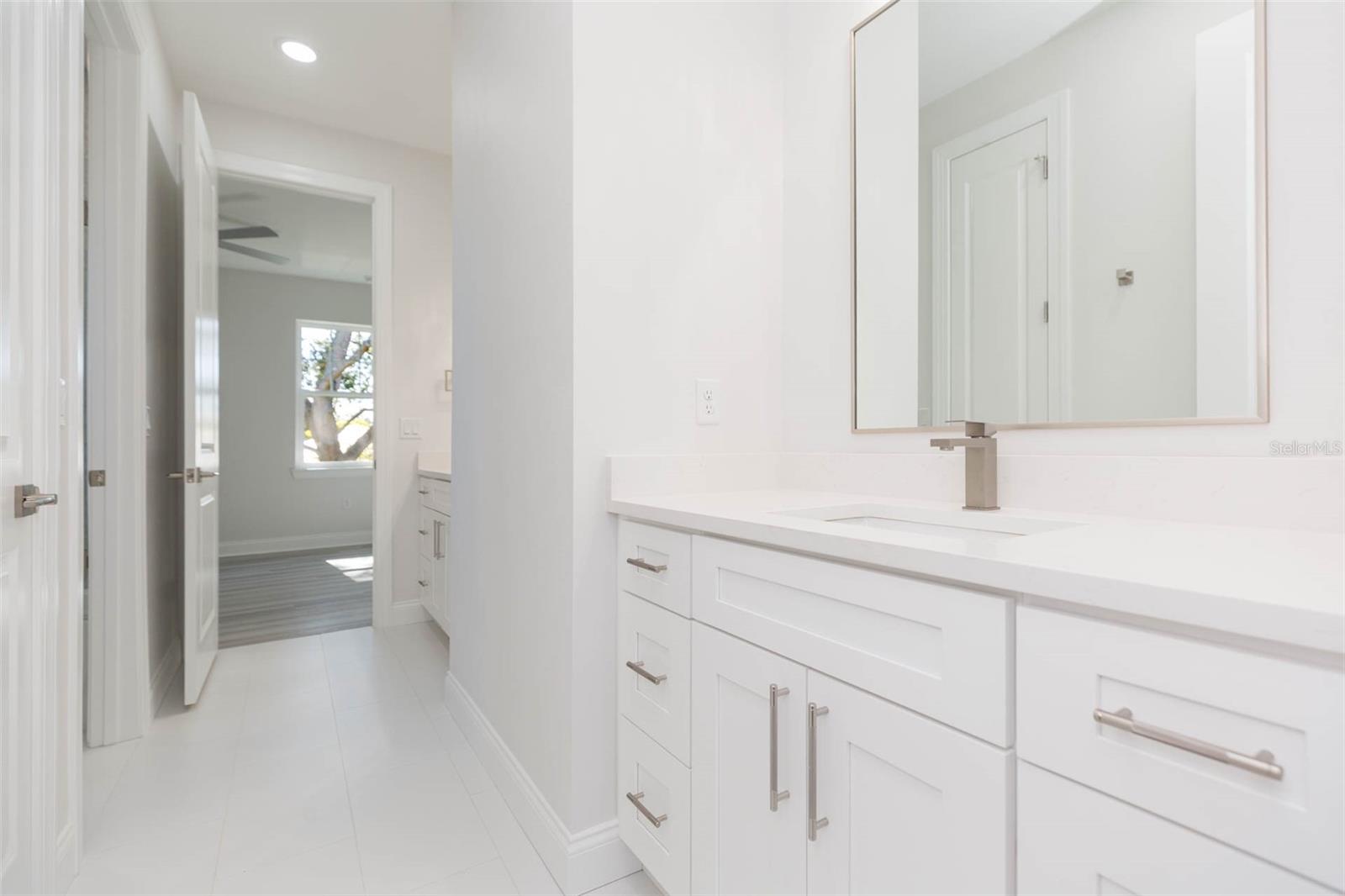 Image 26 of 60 For 4718 Knights Avenue