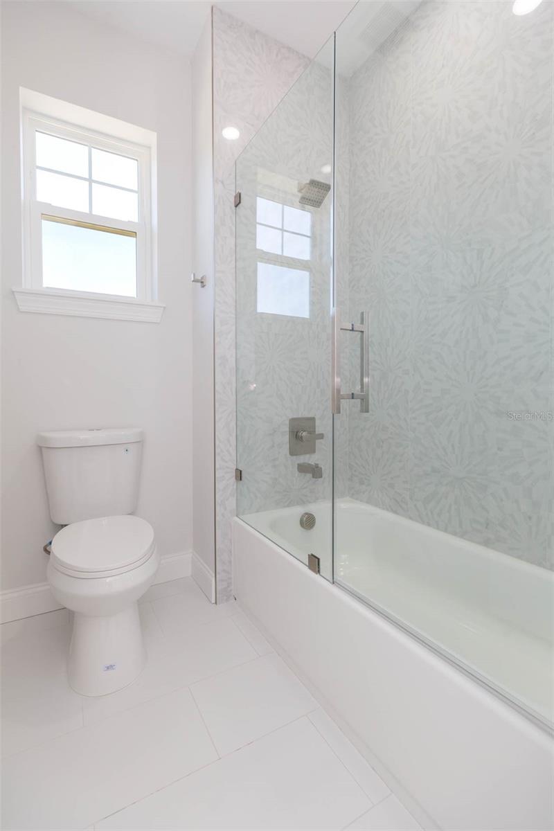 Image 27 of 60 For 4718 Knights Avenue