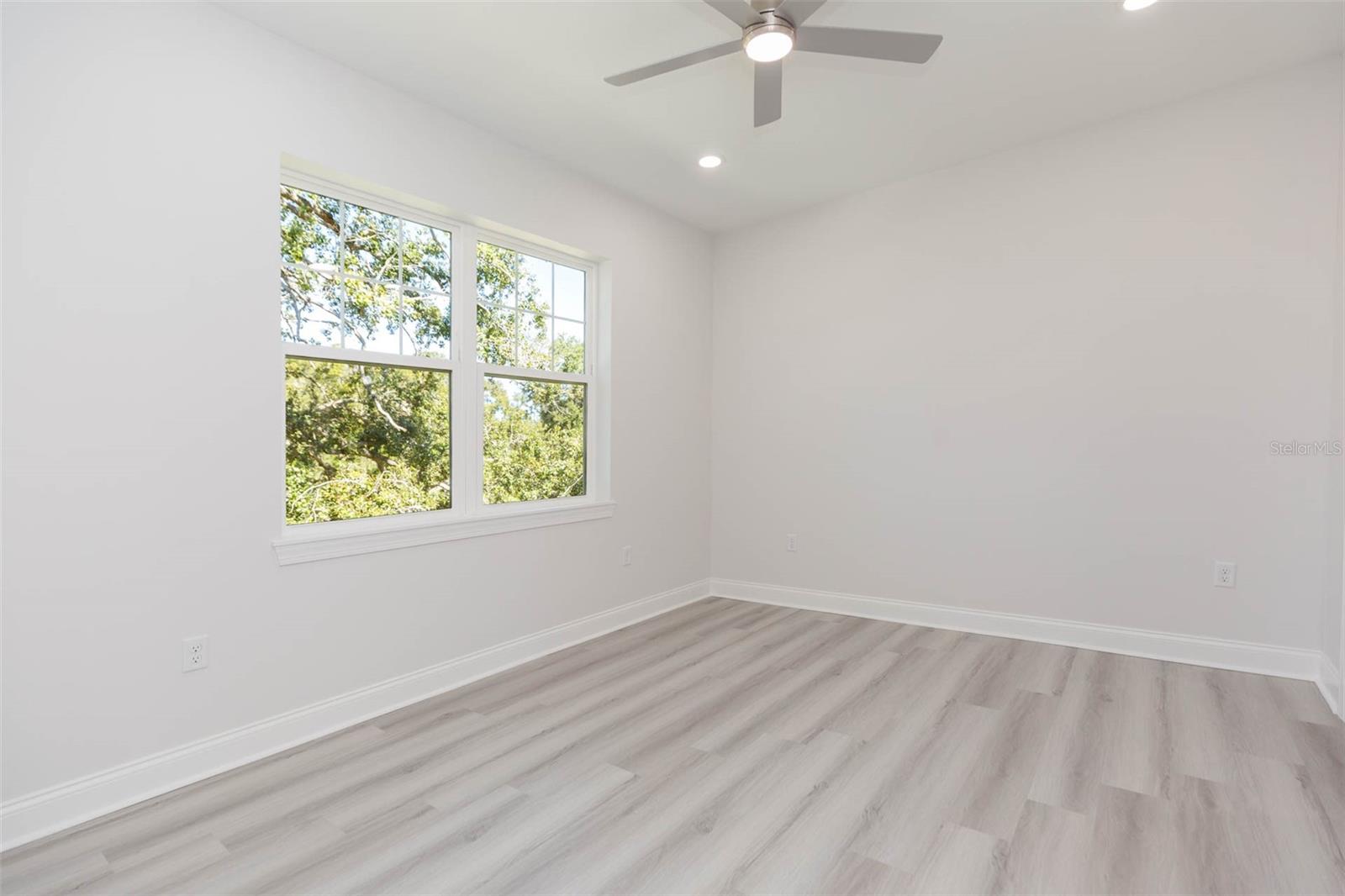 Image 29 of 60 For 4718 Knights Avenue