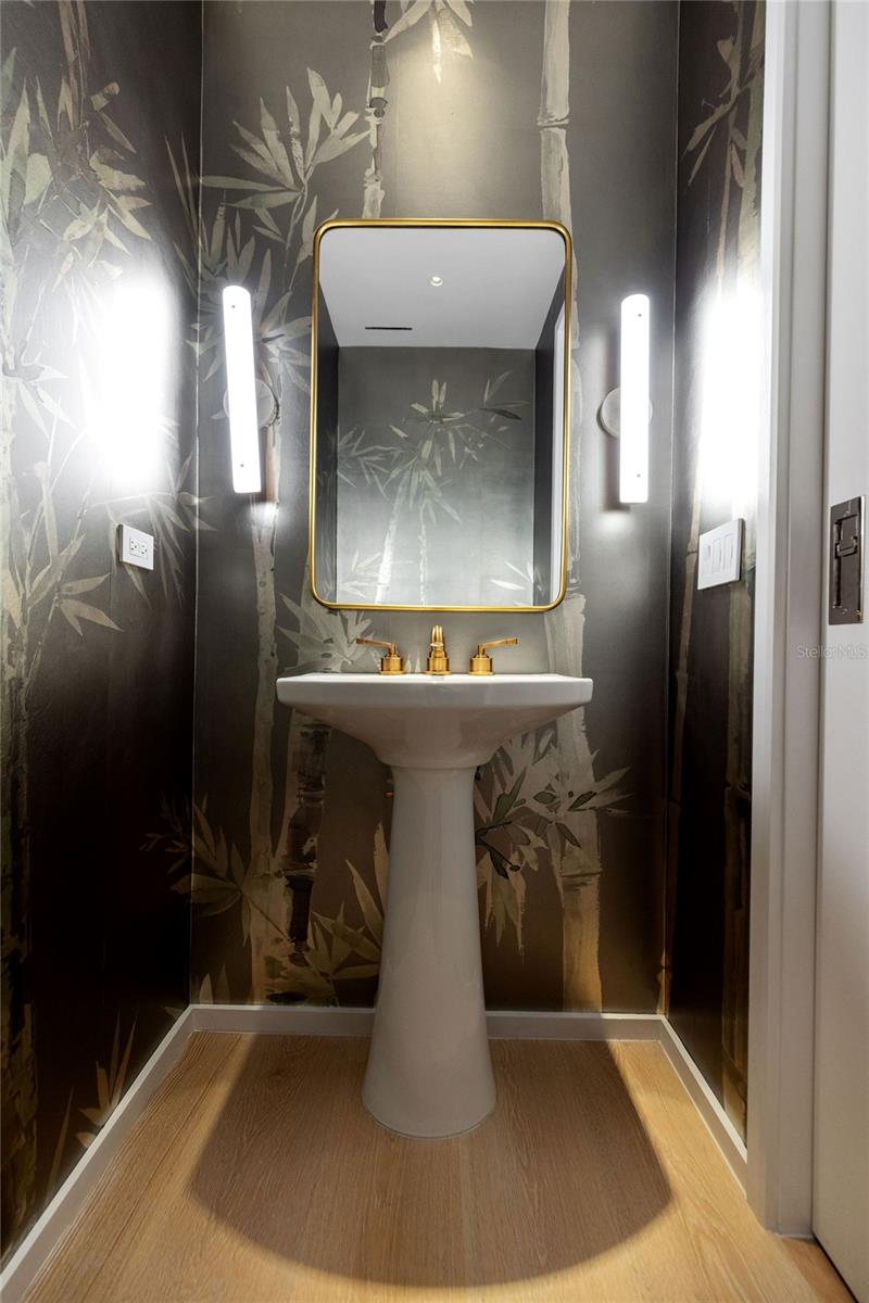 Image 12 of 68 For 1000 Water Street 1103