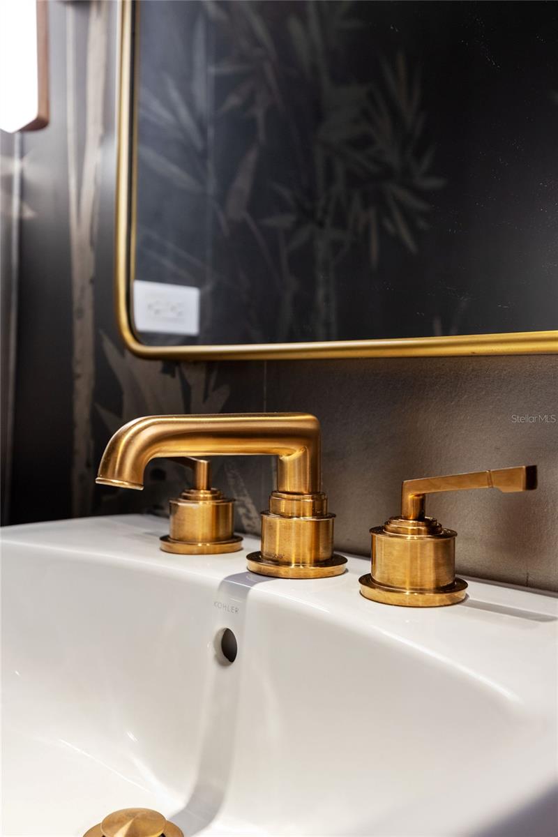 Image 15 of 68 For 1000 Water Street 1103