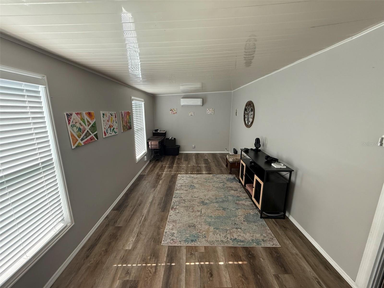 Image 8 of 14 For 4655 Madison Avenue