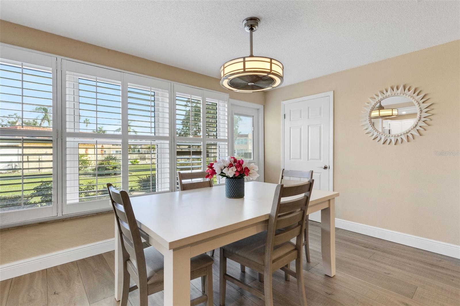 Image 13 of 35 For 122 Buttonwood Circle 122