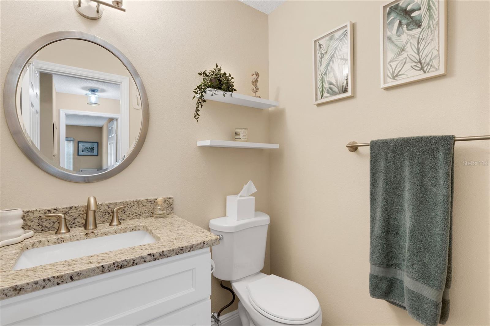 Image 20 of 35 For 122 Buttonwood Circle 122