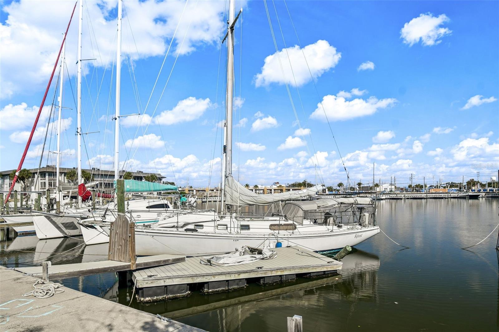 Image 37 of 92 For 4911 Floramar Terrace