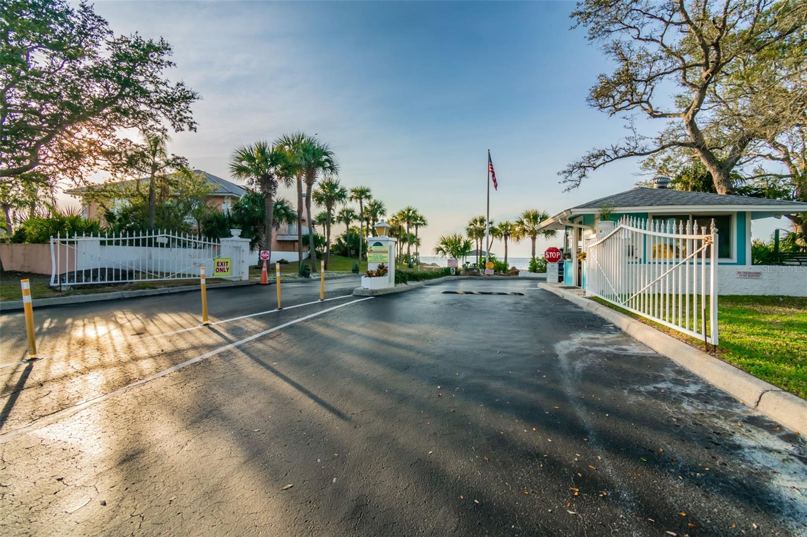 Image 47 of 92 For 4911 Floramar Terrace