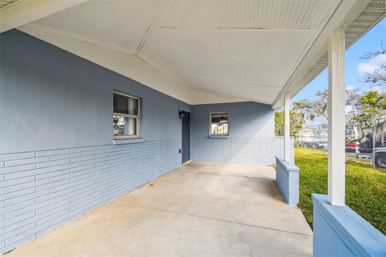 Image 5 of 92 For 4911 Floramar Terrace