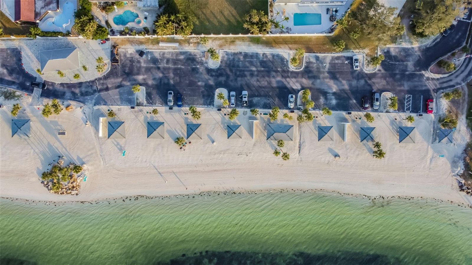 Image 50 of 92 For 4911 Floramar Terrace