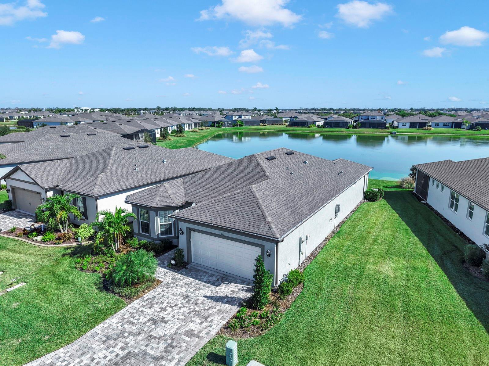 Image 4 of 91 For 10236 Coastal Shores Drive