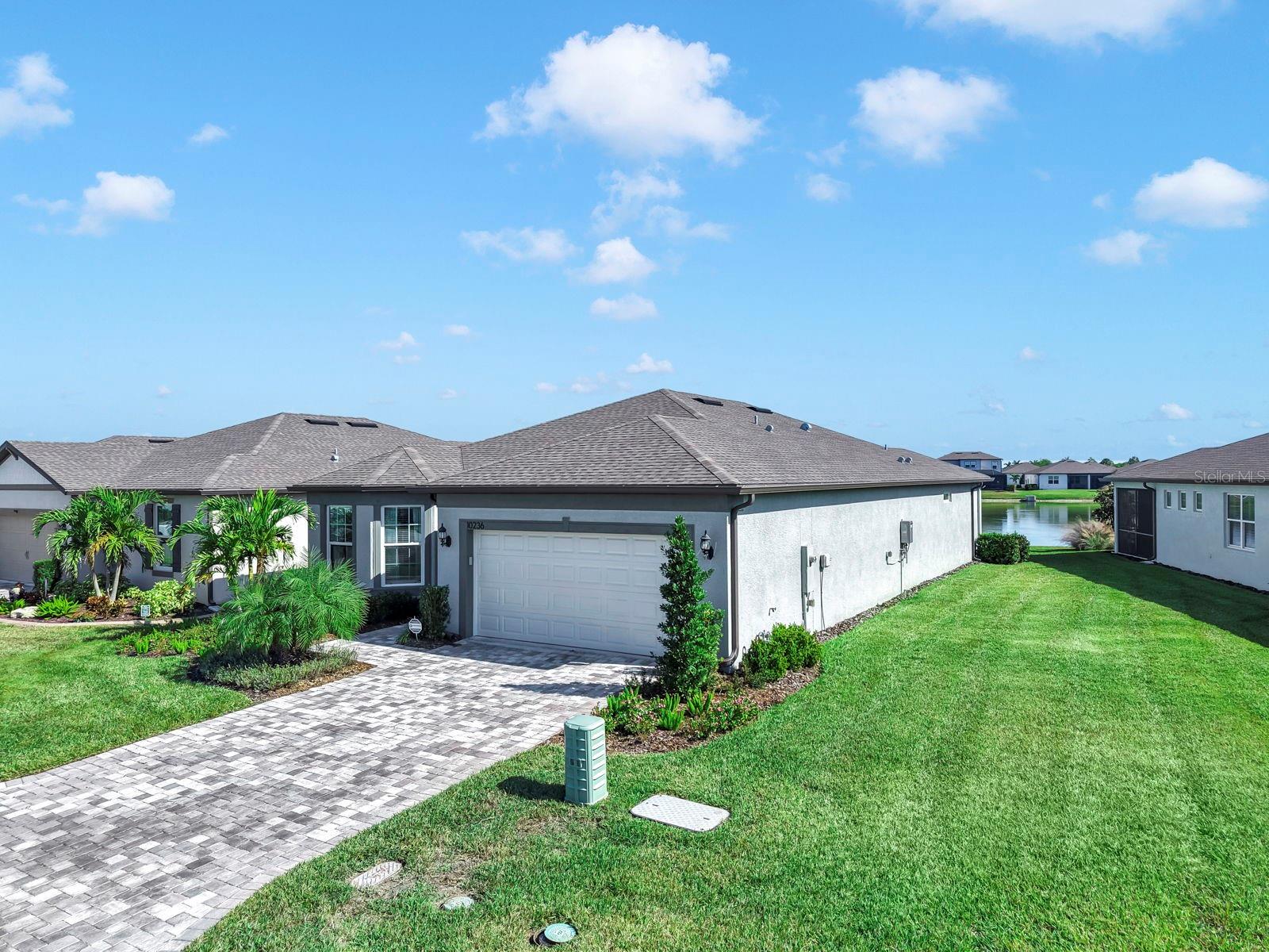 Image 8 of 91 For 10236 Coastal Shores Drive