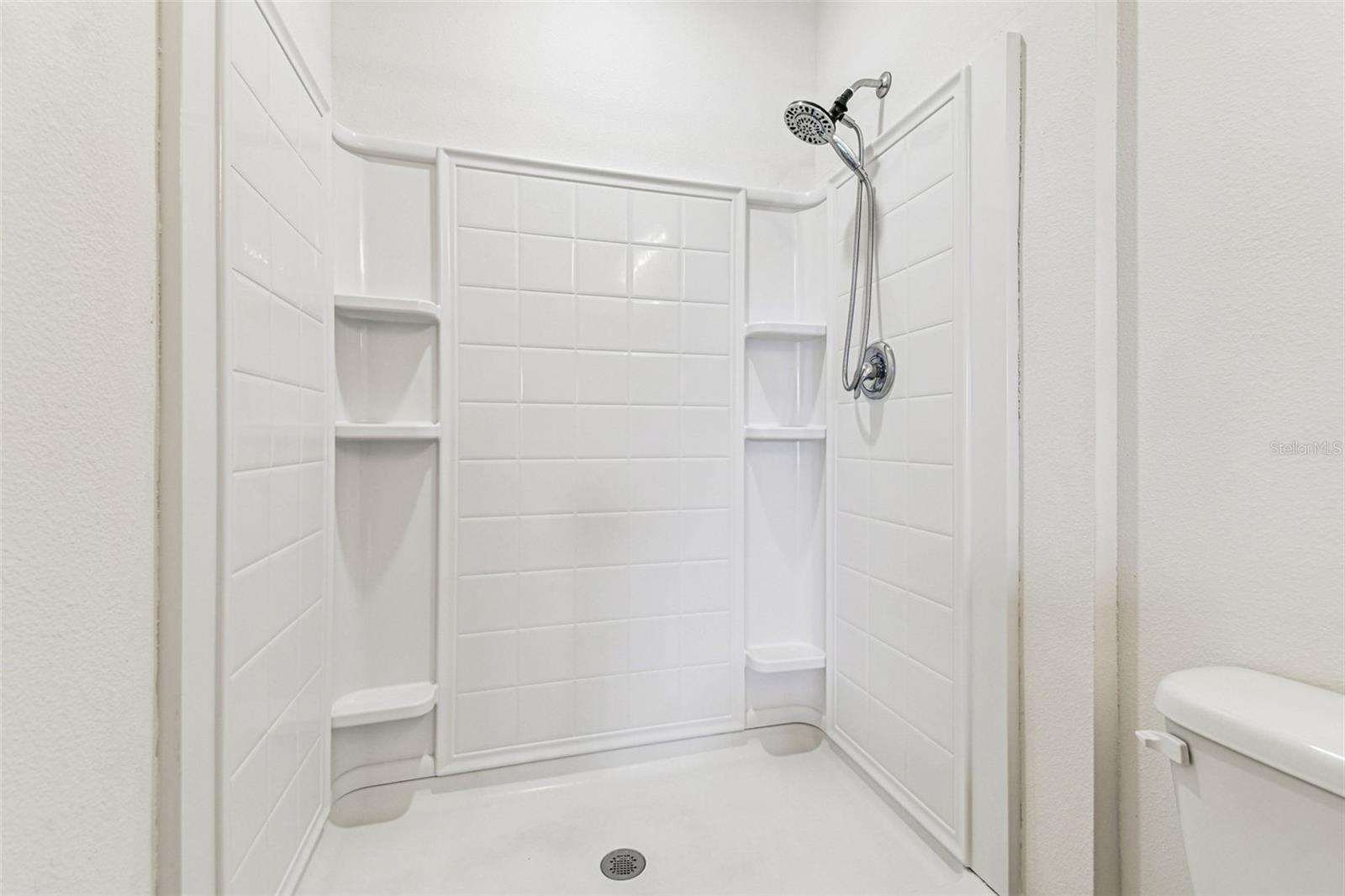 Image 12 of 39 For 2831 Suncoast Blend Drive