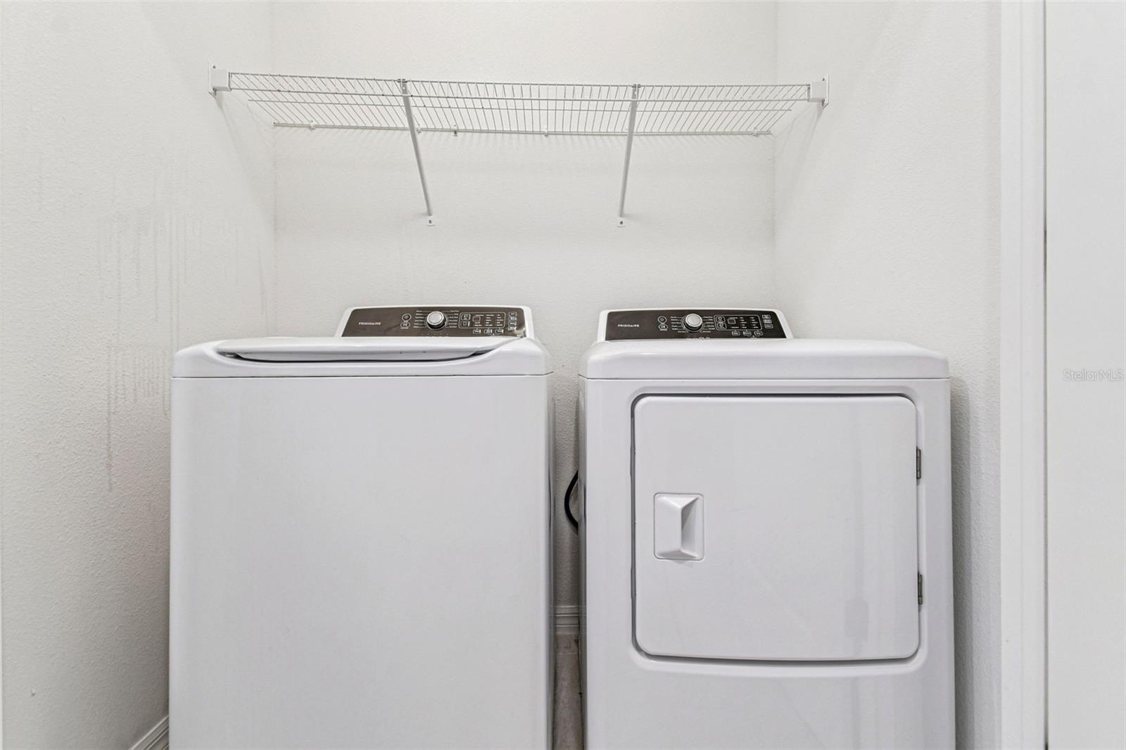 Image 17 of 39 For 2831 Suncoast Blend Drive