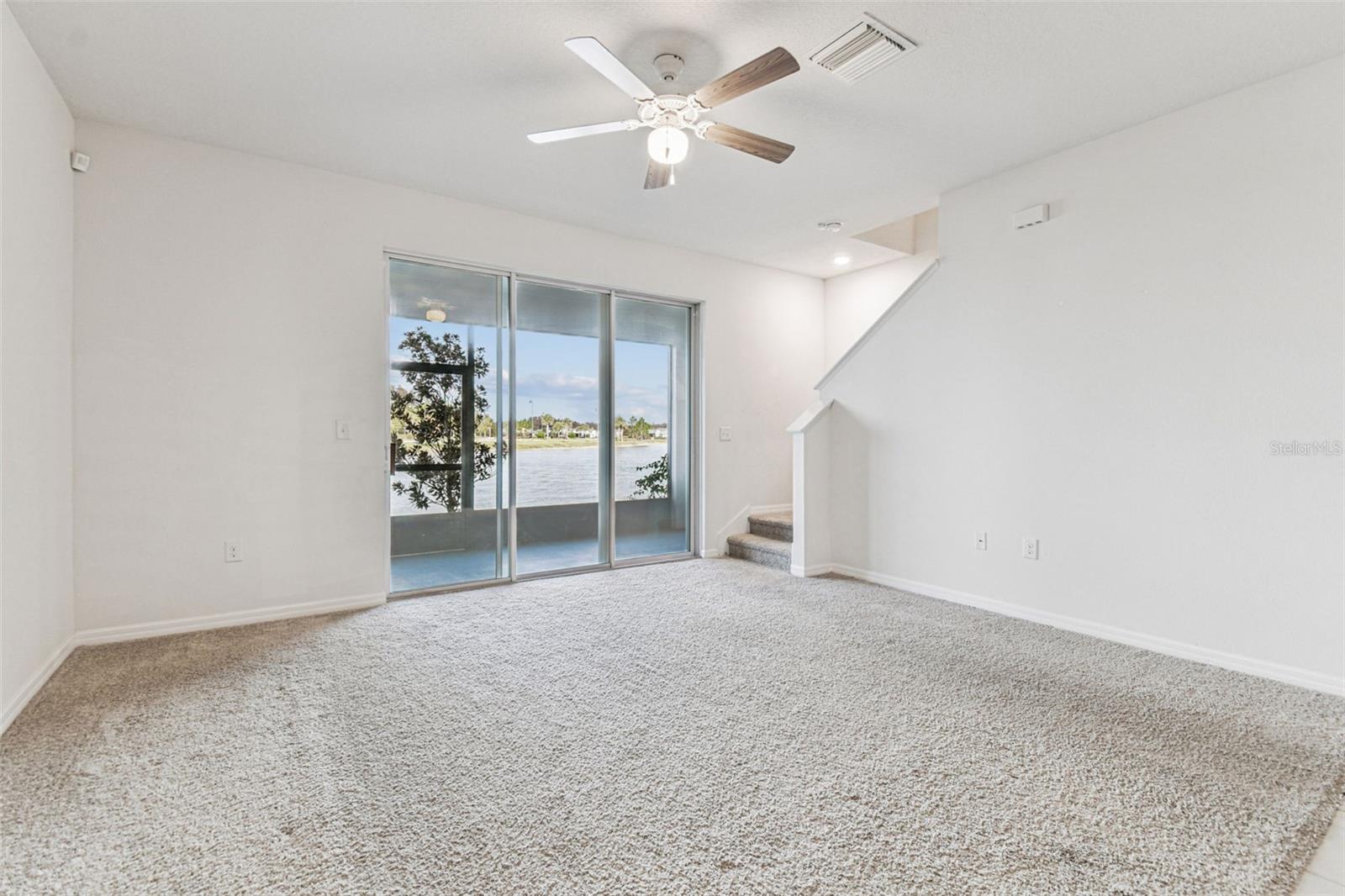 Image 26 of 39 For 2831 Suncoast Blend Drive