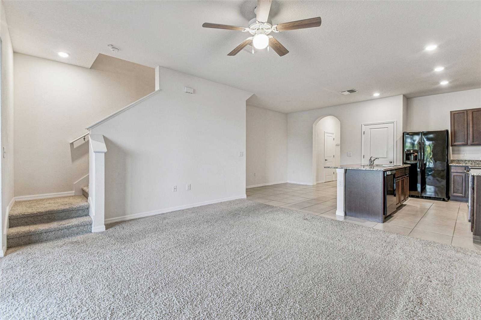 Image 8 of 39 For 2831 Suncoast Blend Drive