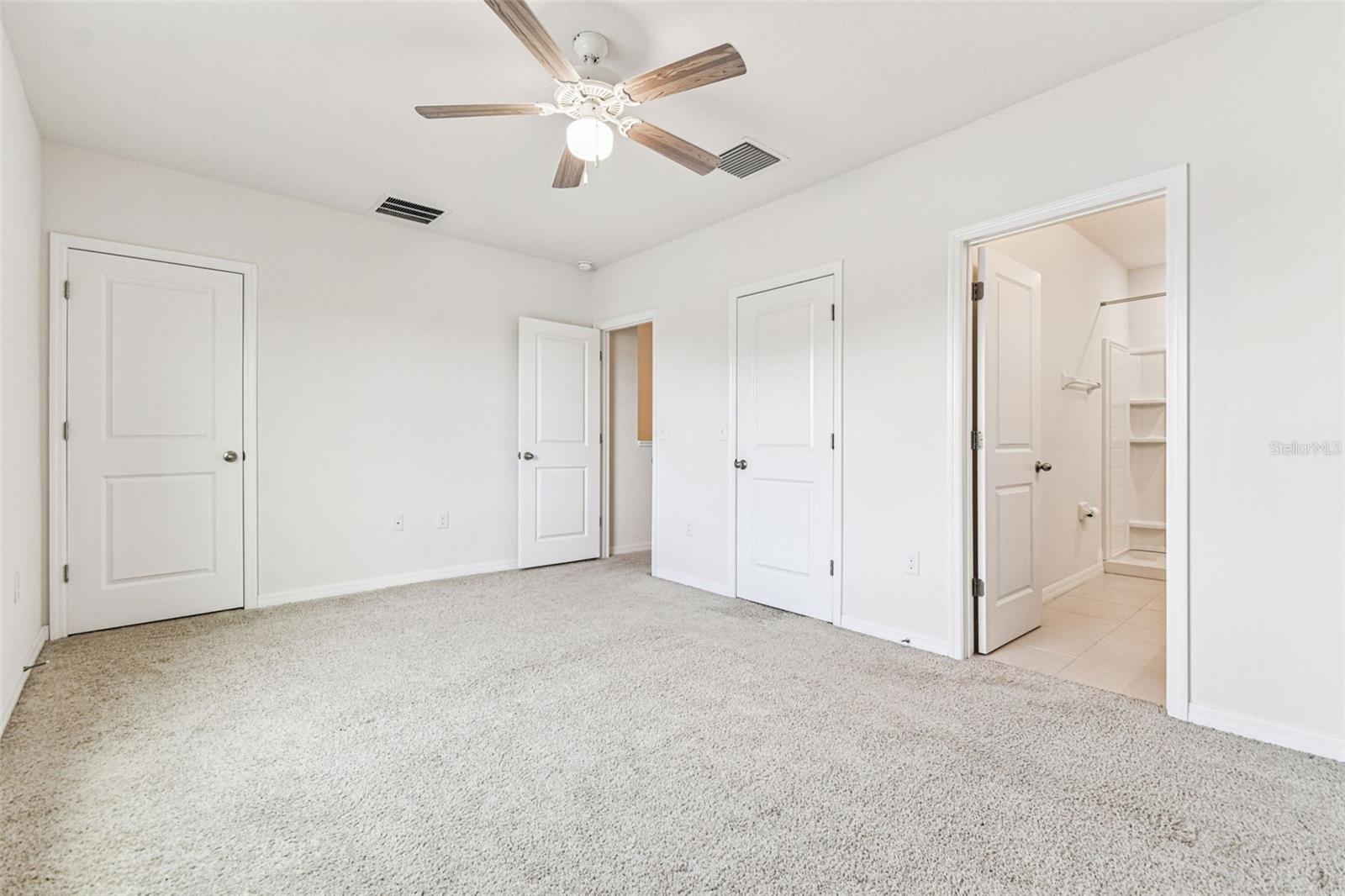 Image 9 of 39 For 2831 Suncoast Blend Drive