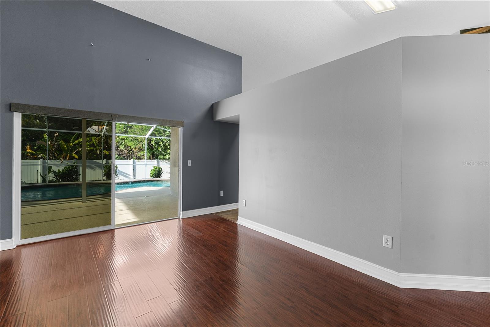 Image 14 of 68 For 26203 Corkwood Court