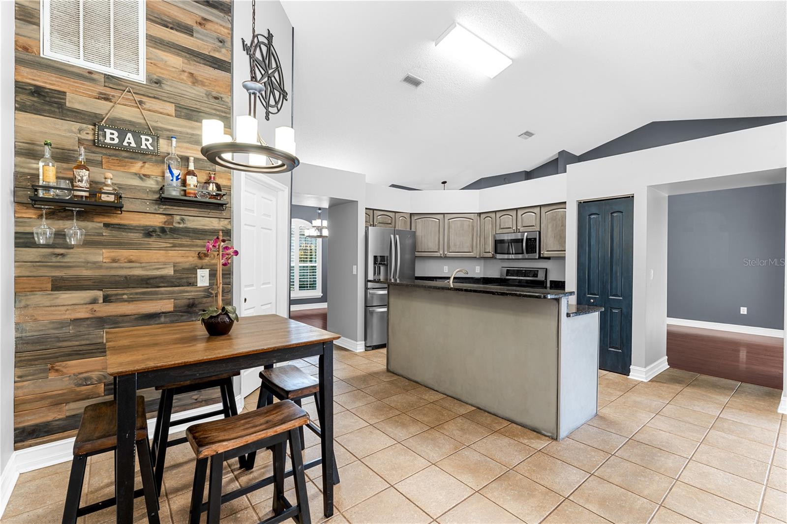 Image 19 of 68 For 26203 Corkwood Court