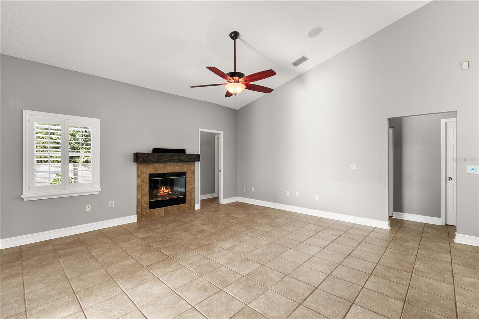 Image 22 of 68 For 26203 Corkwood Court