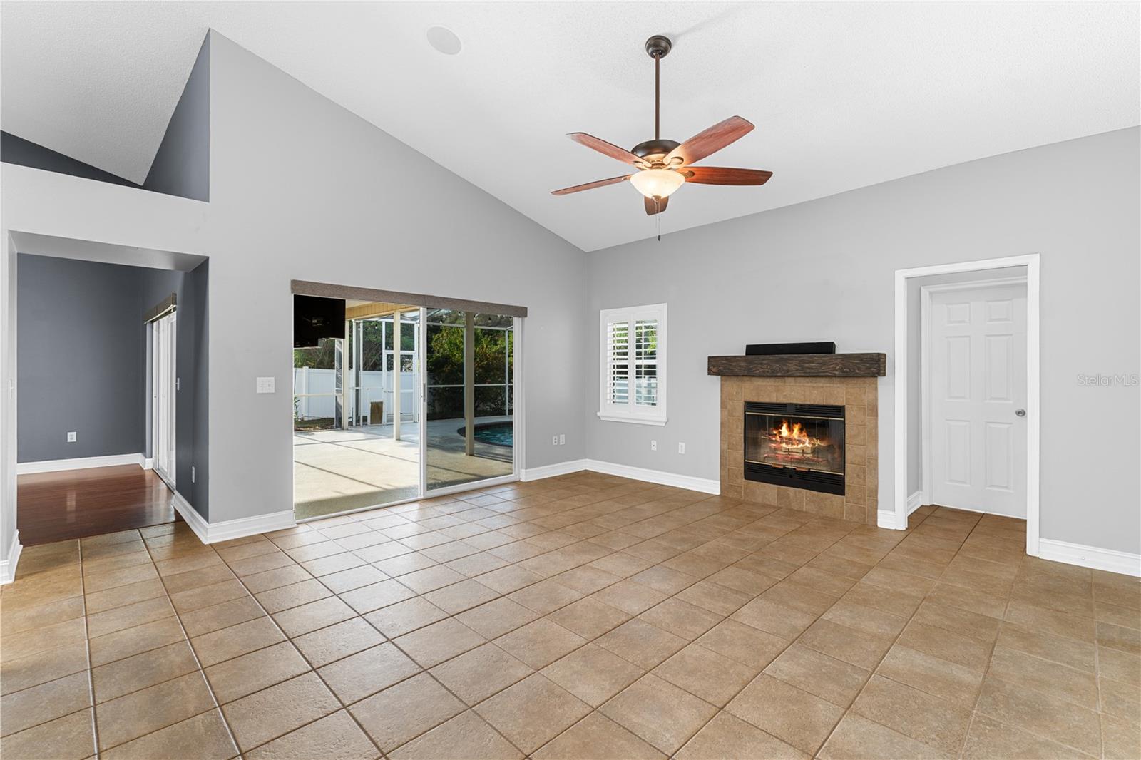 Image 25 of 68 For 26203 Corkwood Court