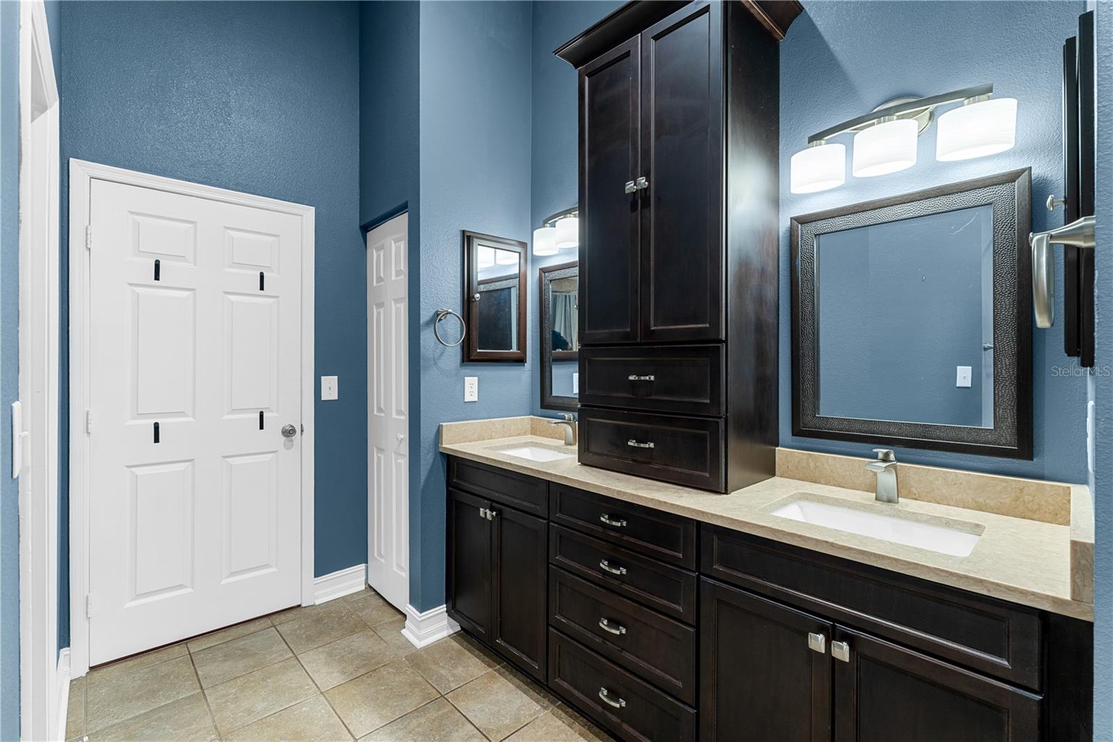 Image 32 of 68 For 26203 Corkwood Court