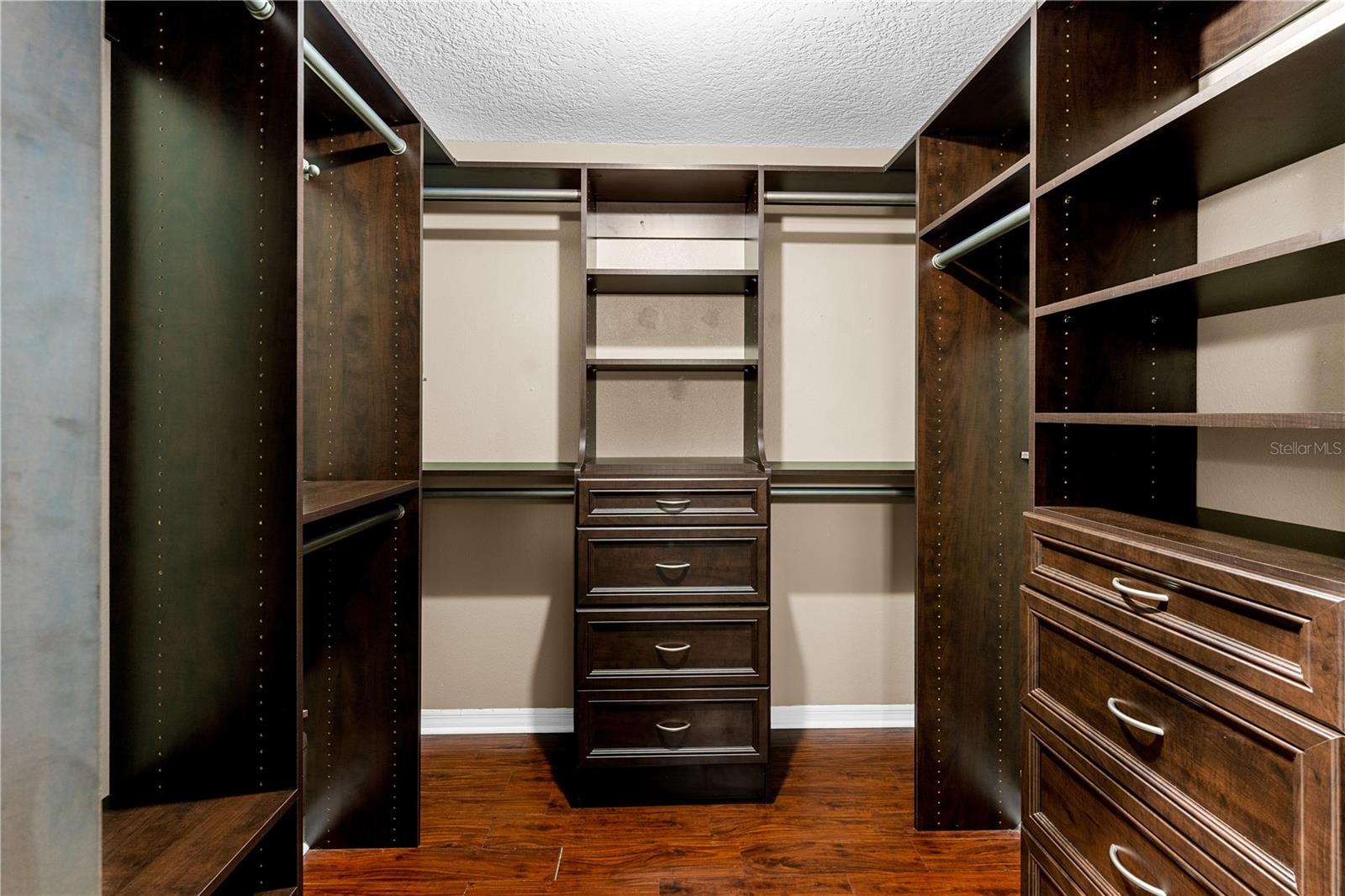 Image 35 of 68 For 26203 Corkwood Court