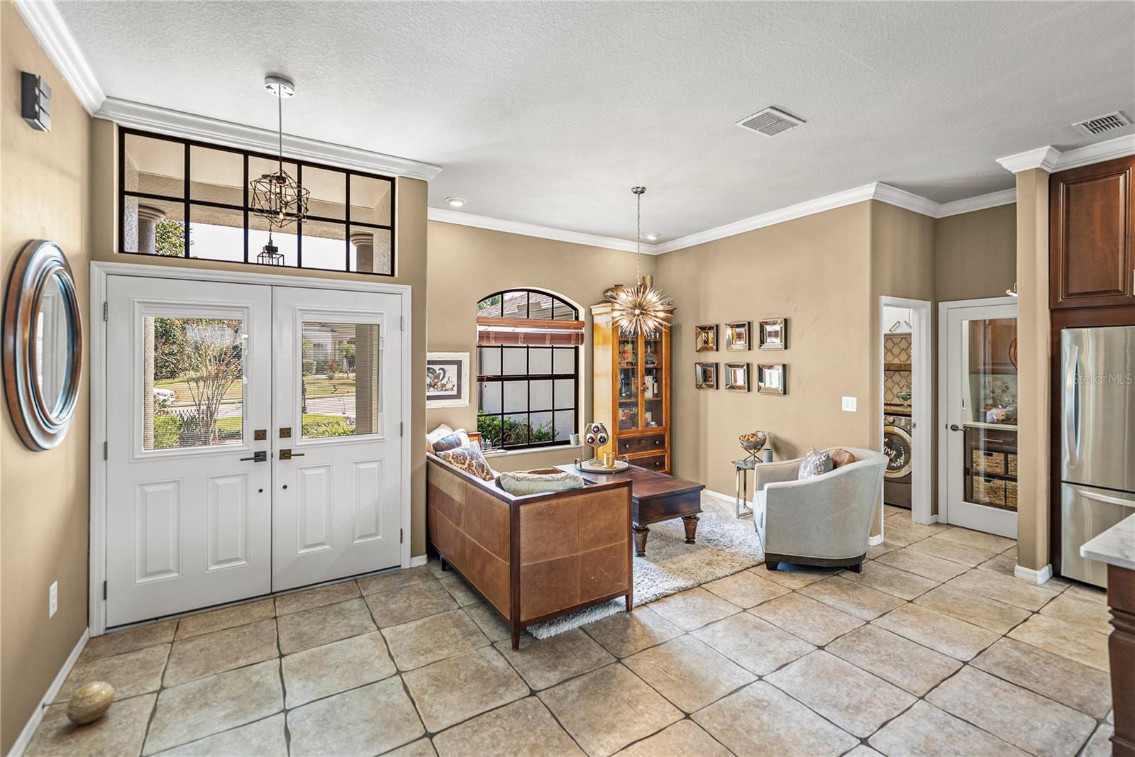 Listing photo id 11 for 13247 Thoroughbred Drive