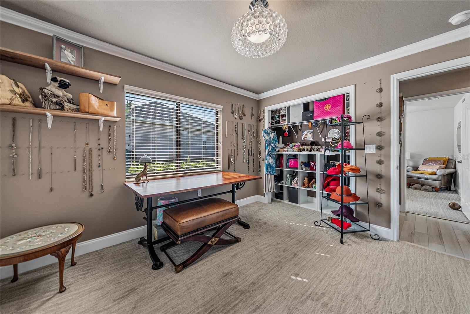 Listing photo id 53 for 13247 Thoroughbred Drive