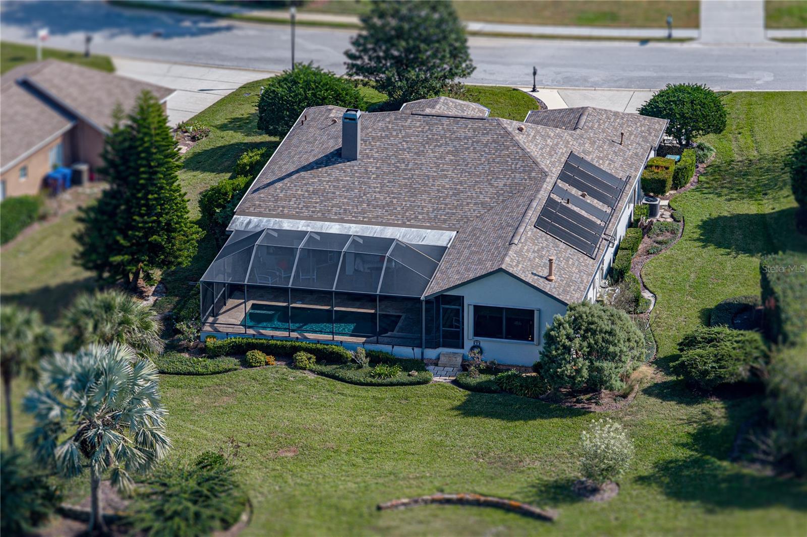 Listing photo id 4 for 13247 Thoroughbred Drive