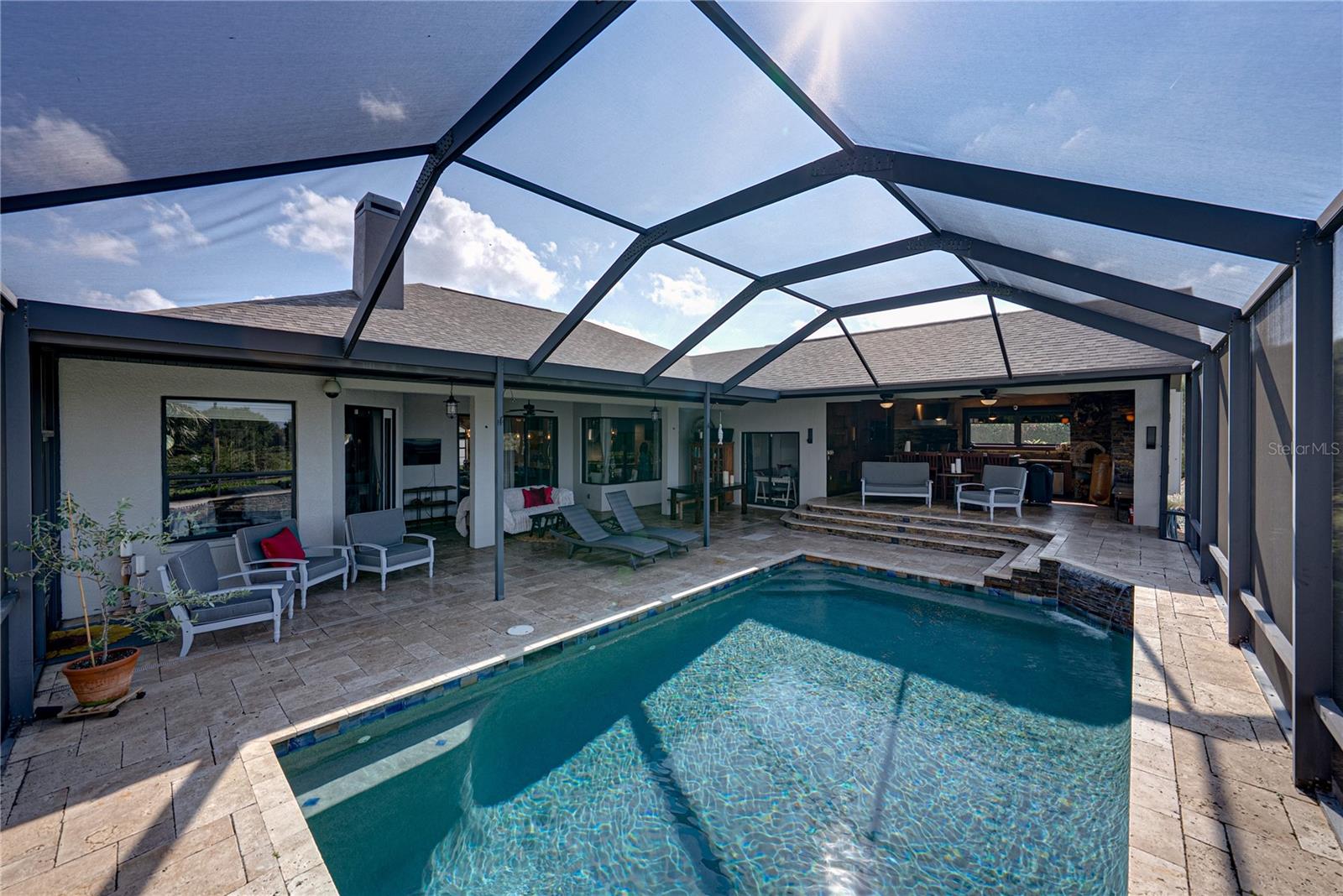 Listing photo id 68 for 13247 Thoroughbred Drive