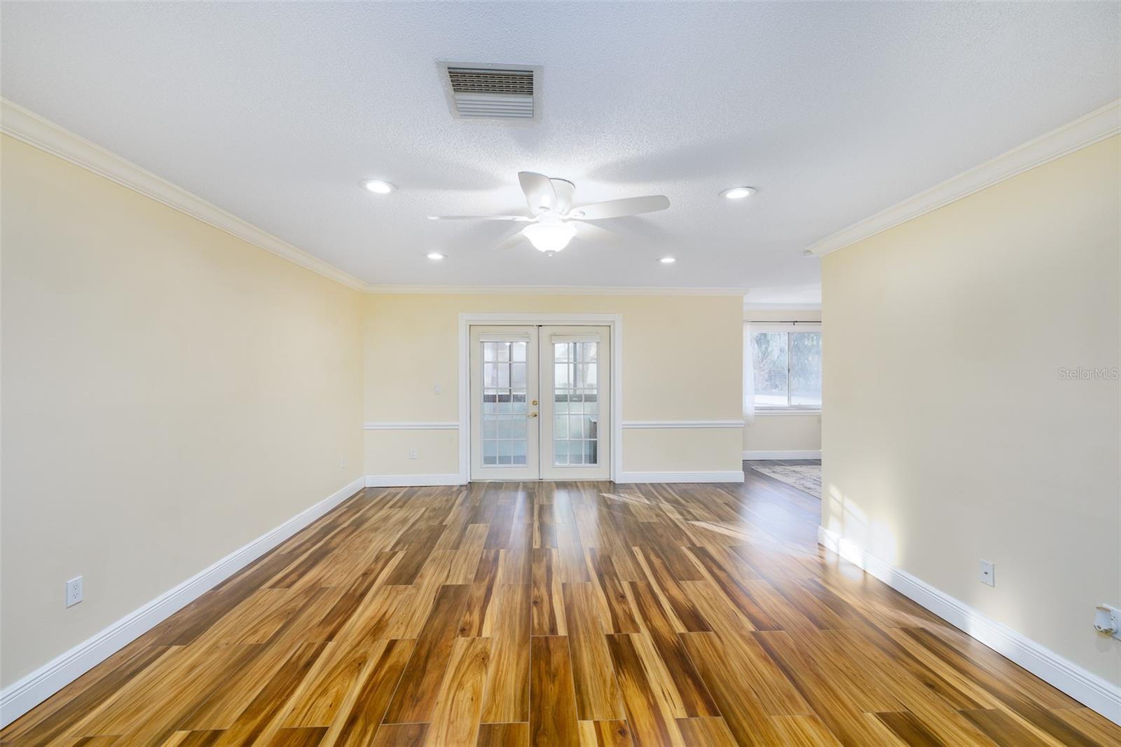 Image 4 of 21 For 1515 12th Court Se