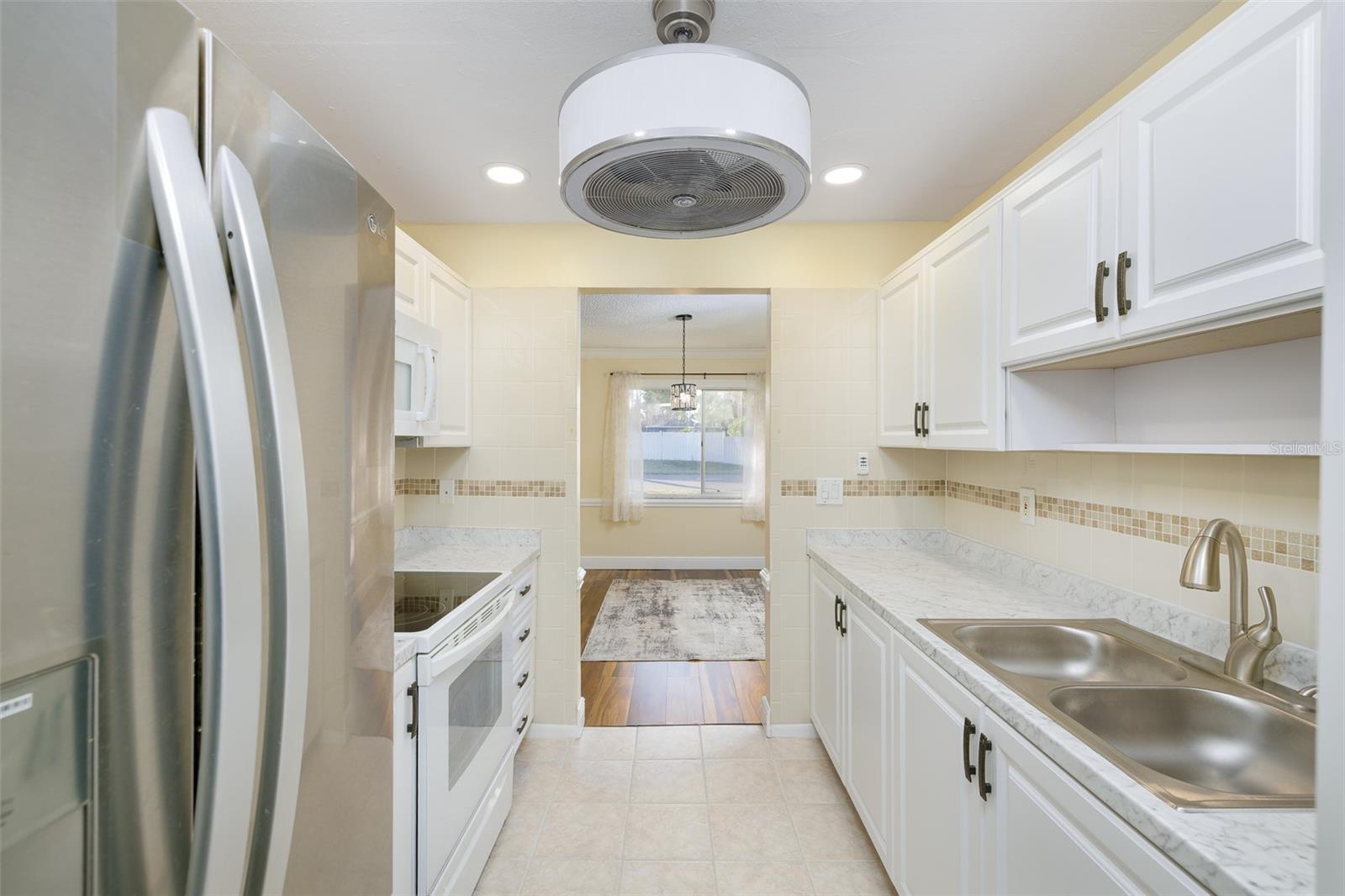 Image 7 of 21 For 1515 12th Court Se