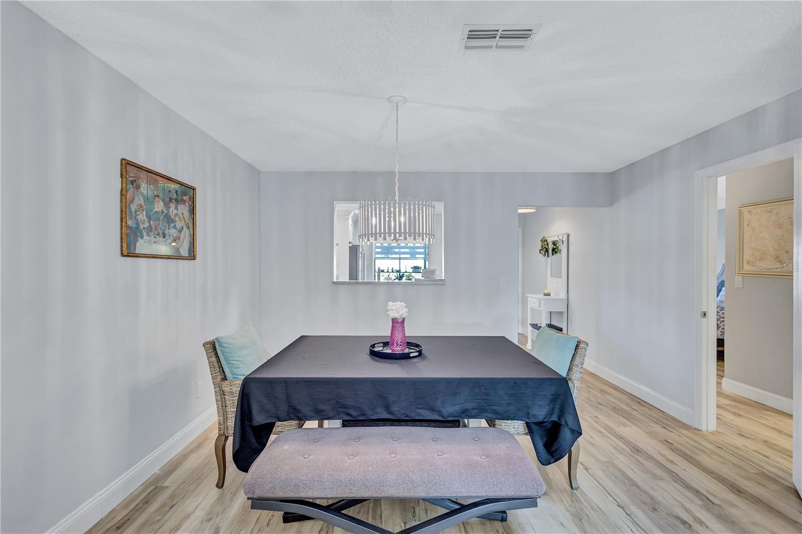 Image 10 of 66 For 3390 Stonehaven Court W A