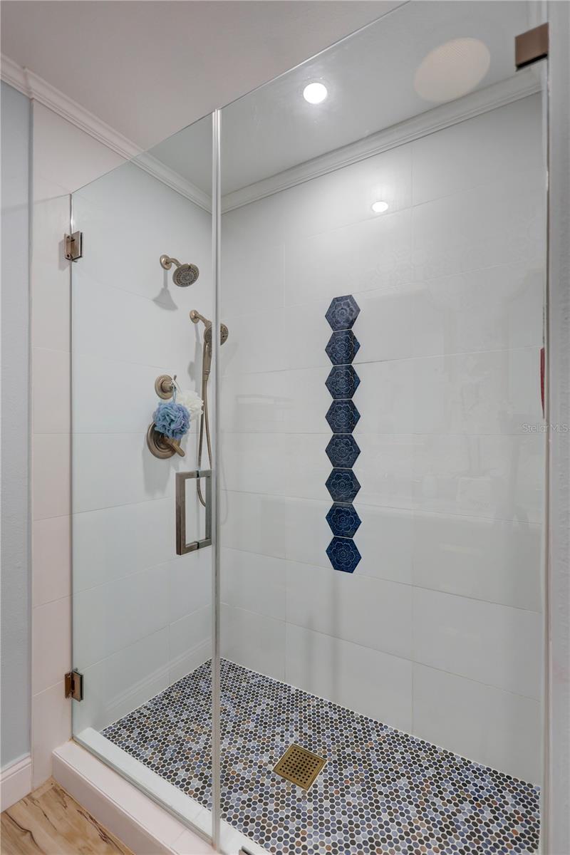 Image 21 of 66 For 3390 Stonehaven Court W A