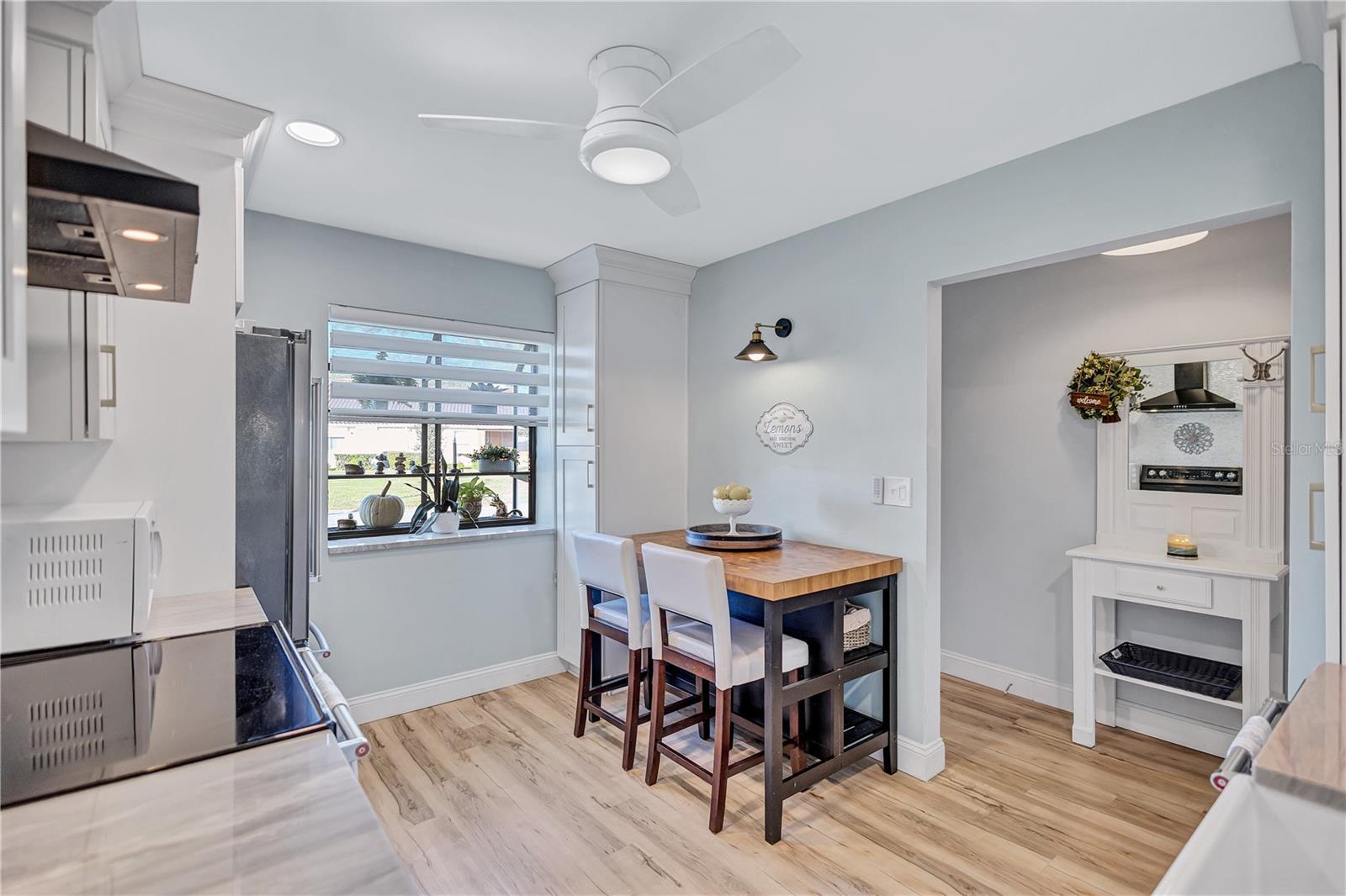 Image 5 of 66 For 3390 Stonehaven Court W A