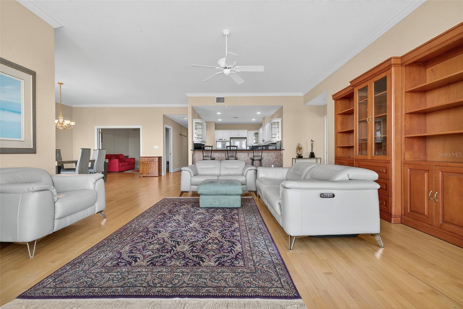 Image 16 of 66 For 288 Beach Drive Ne 4b