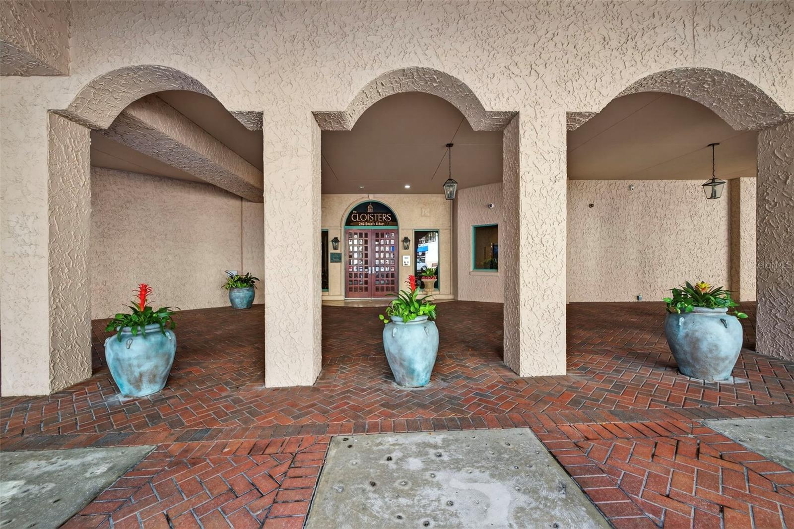 Image 3 of 66 For 288 Beach Drive Ne 4b