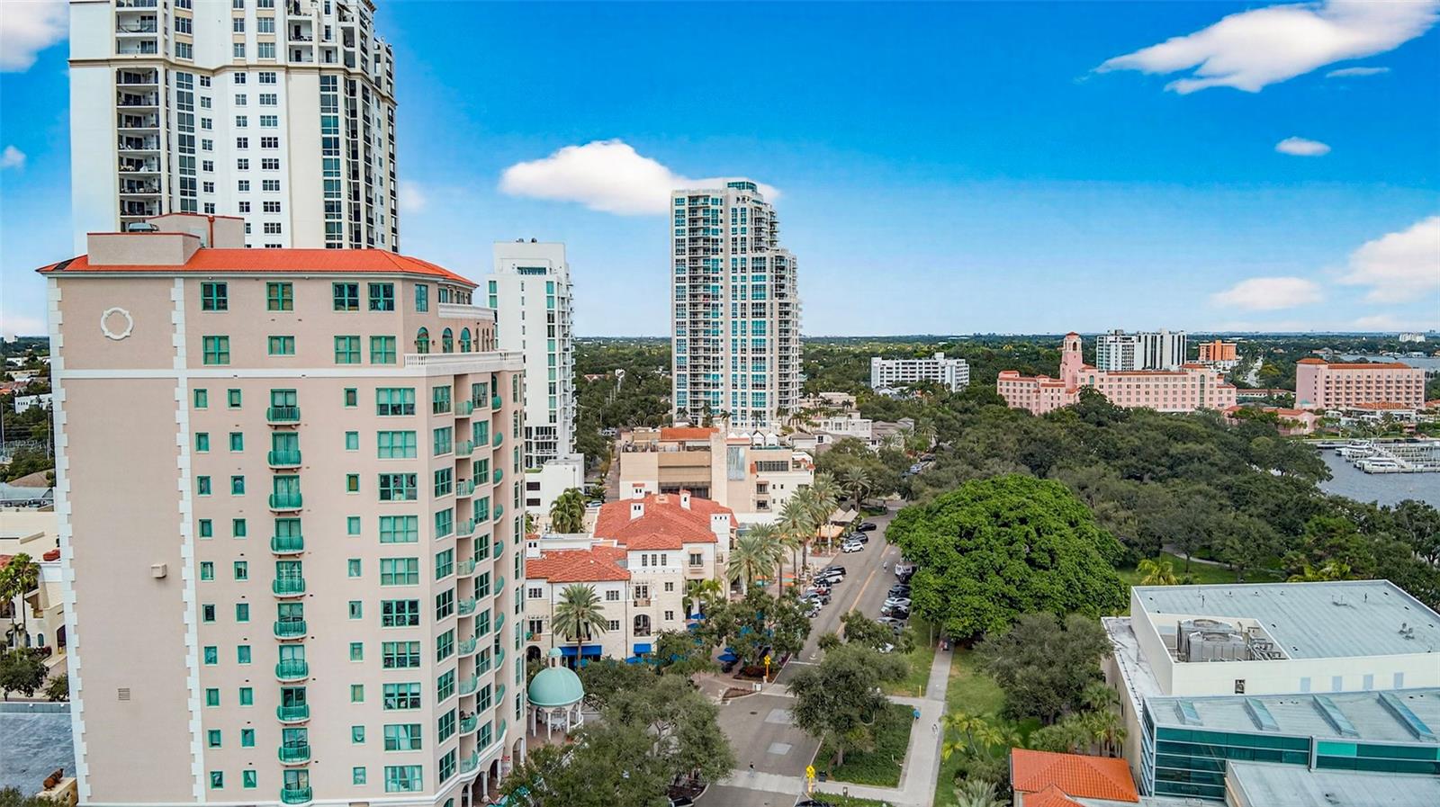 Image 60 of 66 For 288 Beach Drive Ne 4b