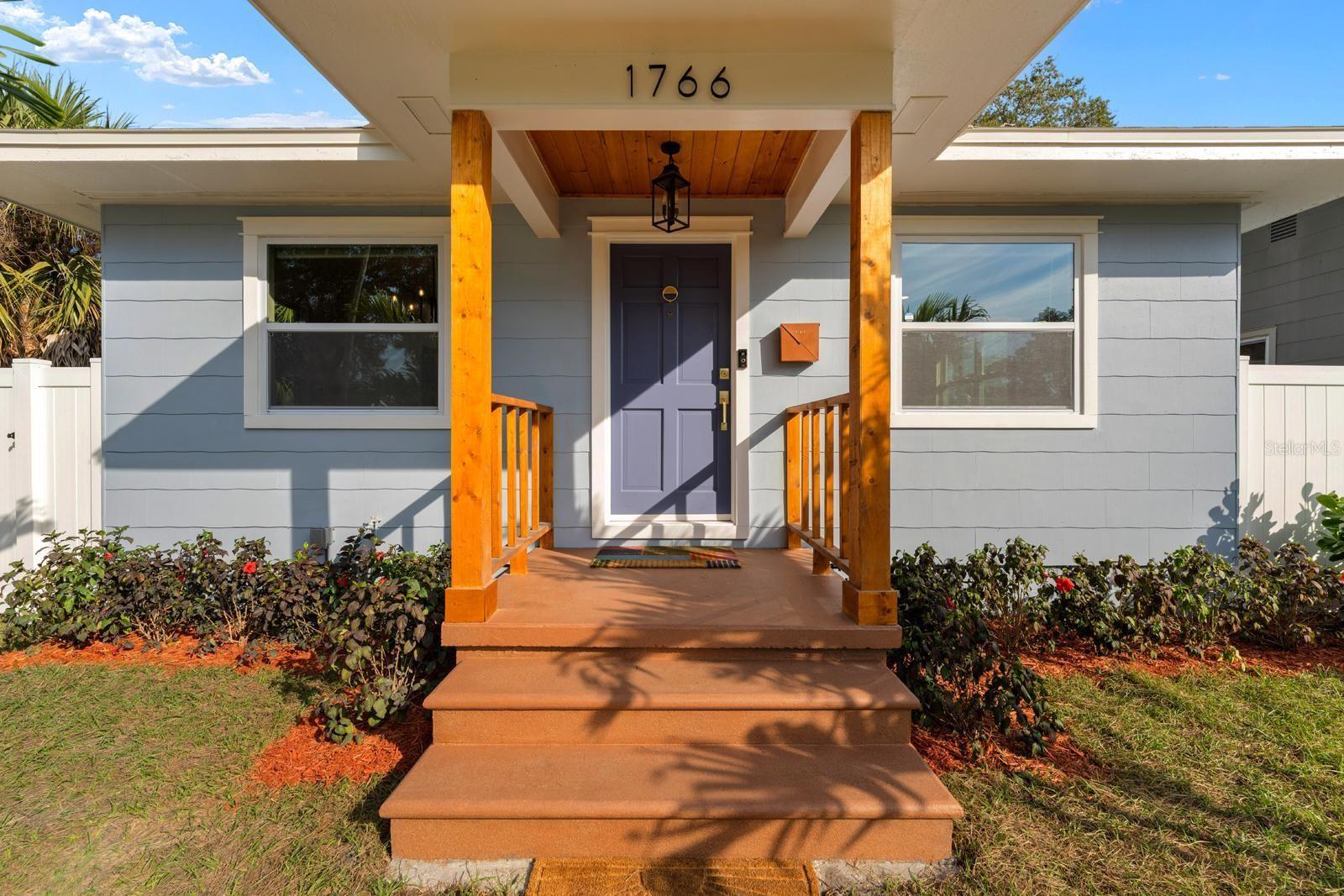 Image 4 of 28 For 1766 Scranton Street S