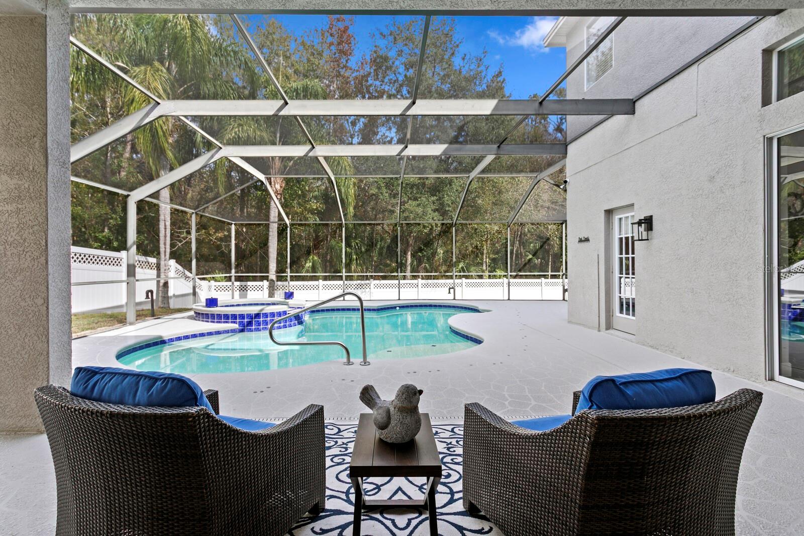 Listing photo id 60 for 17384 Emerald Chase Drive