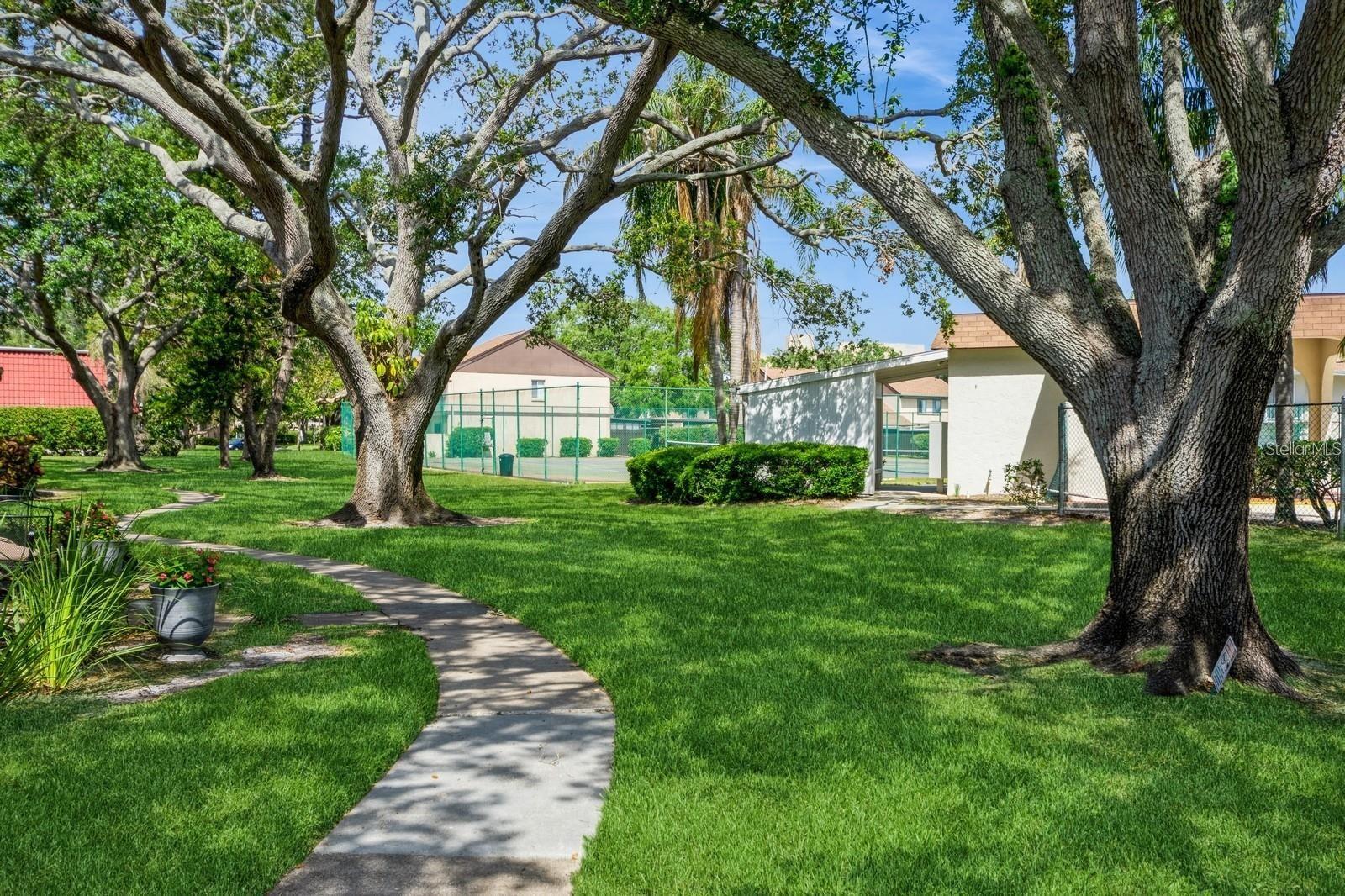 Image 24 of 29 For 1843 Bough Avenue B