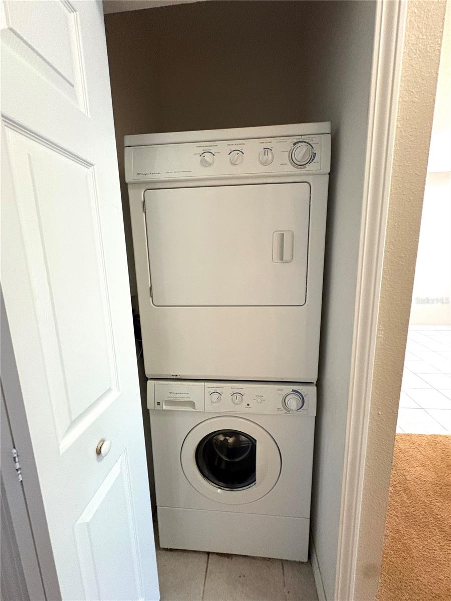 Image 10 of 14 For 6017 Portsdale Place 202