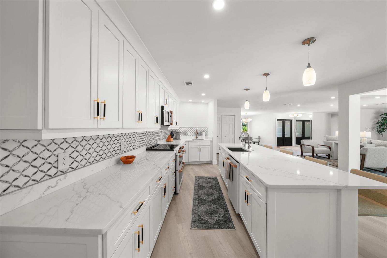 Image 16 of 69 For 5884 51st Street S