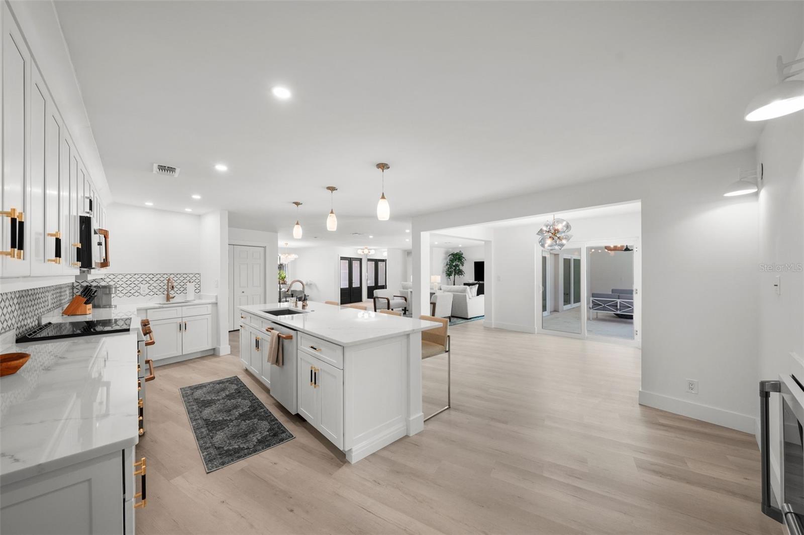 Image 18 of 69 For 5884 51st Street S