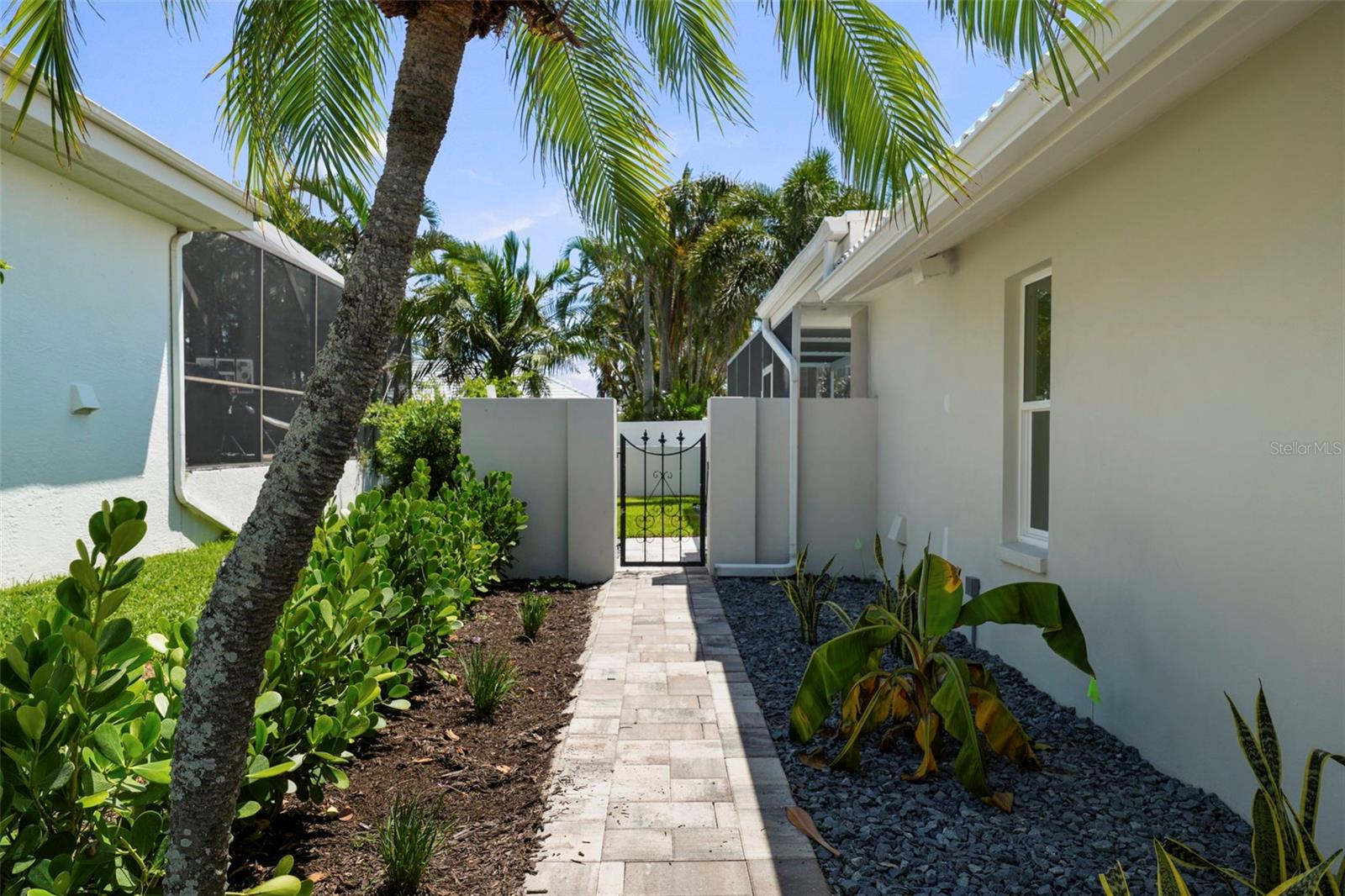 Image 54 of 69 For 5884 51st Street S