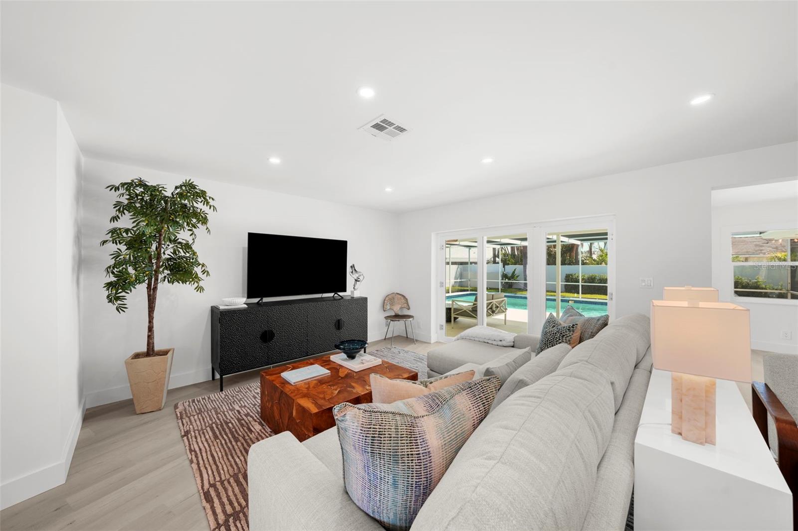 Image 9 of 69 For 5884 51st Street S